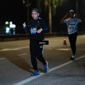 Runner Photo 5901598