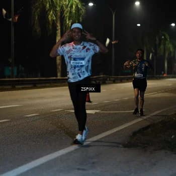 Runner Photo 5901617