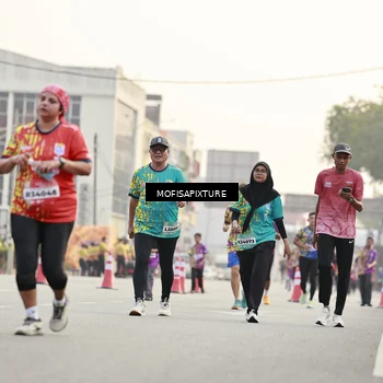 Runner Photo 5901635