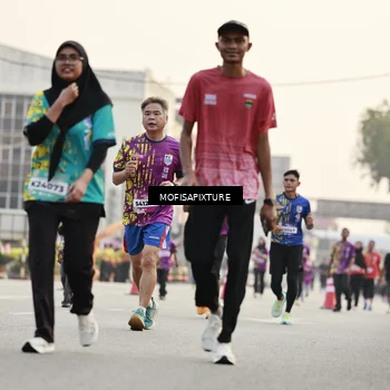 Runner Photo 5901668