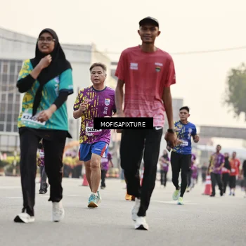 Runner Photo 5901692