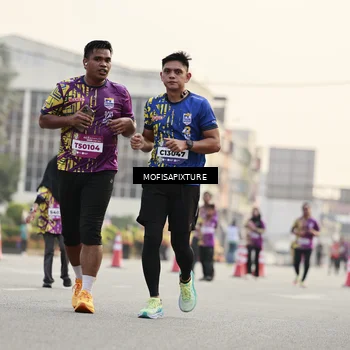 Runner Photo 5901695