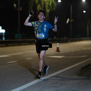 Runner Photo 5901701