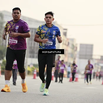 Runner Photo 5901705