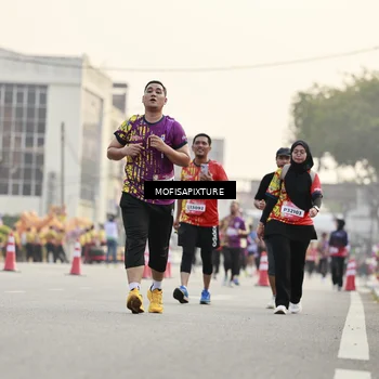 Runner Photo 5901766