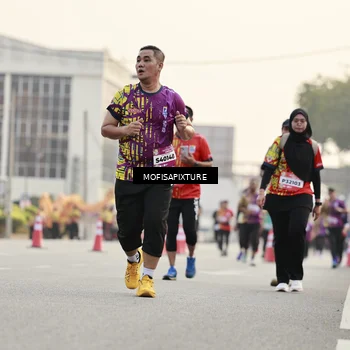 Runner Photo 5901772