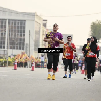 Runner Photo 5901779