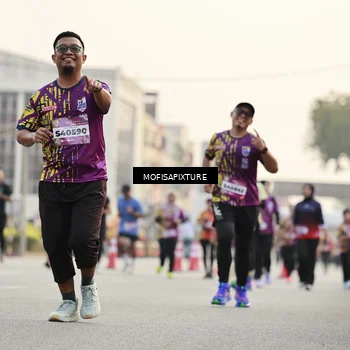 Runner Photo 5901886