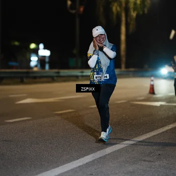 Runner Photo 5901900