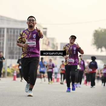 Runner Photo 5901976