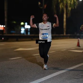 Runner Photo 5901980