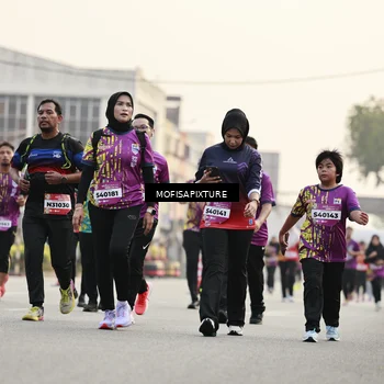 Runner Photo 5902005