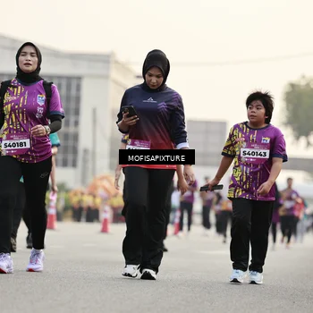 Runner Photo 5902015