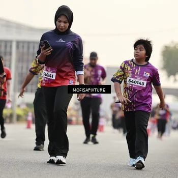Runner Photo 5902030