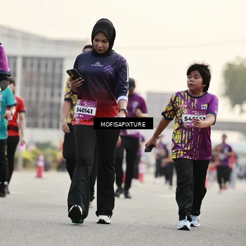 Runner Photo 5902034