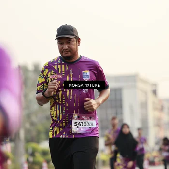 Runner Photo 5902035