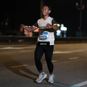 Runner Photo 5902050