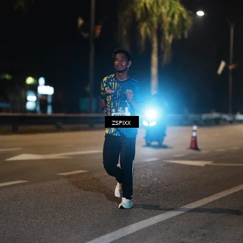 Runner Photo 5902060