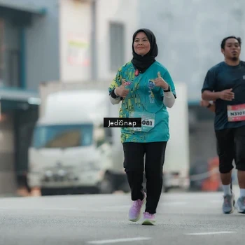 Runner Photo 5902061