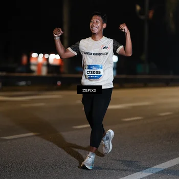 Runner Photo 5902063