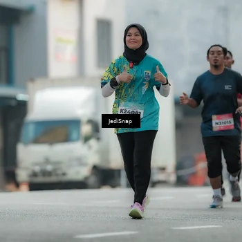 Runner Photo 5902064