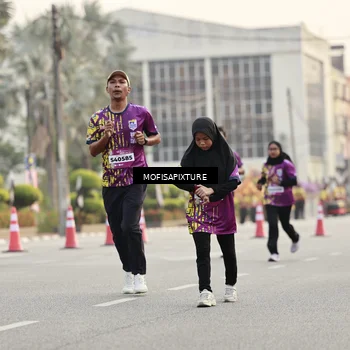 Runner Photo 5902068