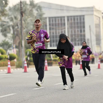 Runner Photo 5902075