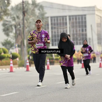 Runner Photo 5902076