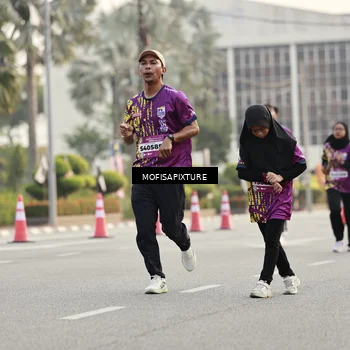 Runner Photo 5902083