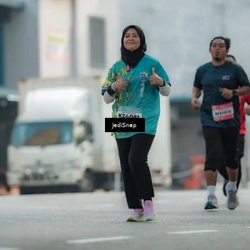 Runner Photo 5902086