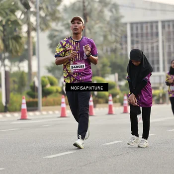 Runner Photo 5902091