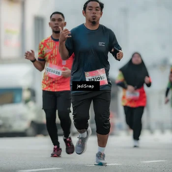 Runner Photo 5902095