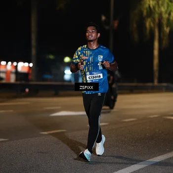 Runner Photo 5902104