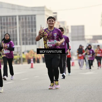 Runner Photo 5902113