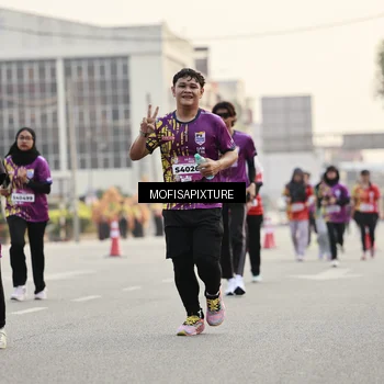 Runner Photo 5902121