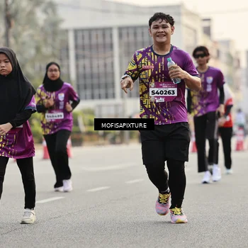 Runner Photo 5902143