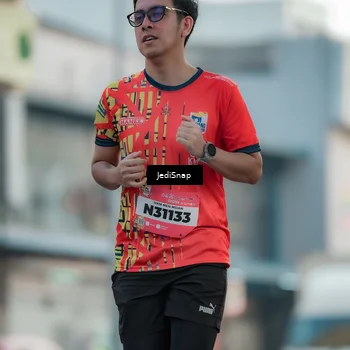 Runner Photo 5902144
