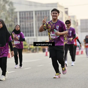 Runner Photo 5902146