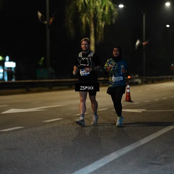 Runner Photo 5902172