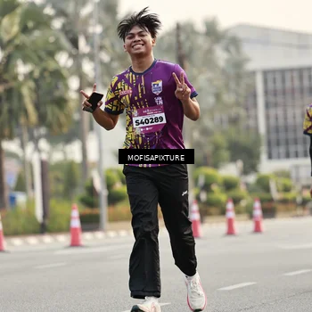 Runner Photo 5902178