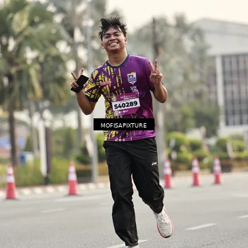 Runner Photo 5902188