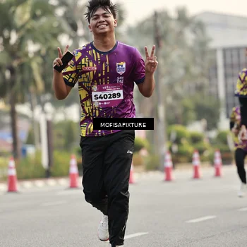 Runner Photo 5902201