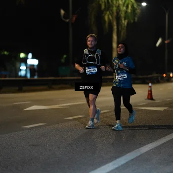 Runner Photo 5902220