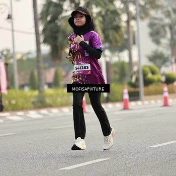 Runner Photo 5902251