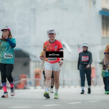 Runner Photo 5902262