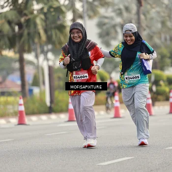 Runner Photo 5902270