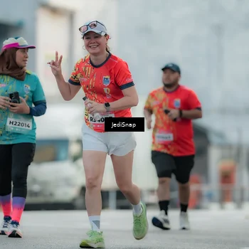 Runner Photo 5902292