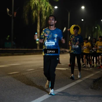 Runner Photo 5902299