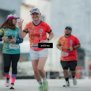 Runner Photo 5902300