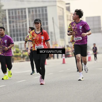 Runner Photo 5902301